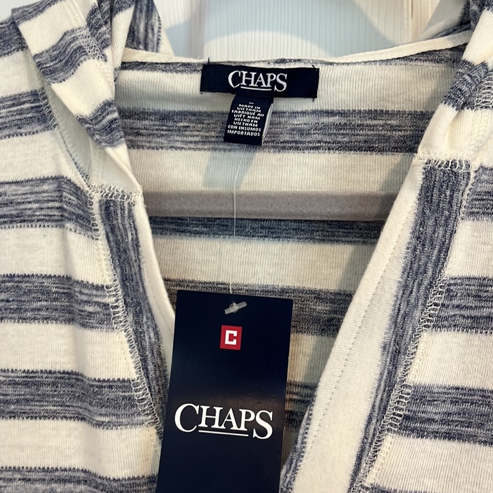 Chaps Lightweight Pullover - Picture 2 of 5